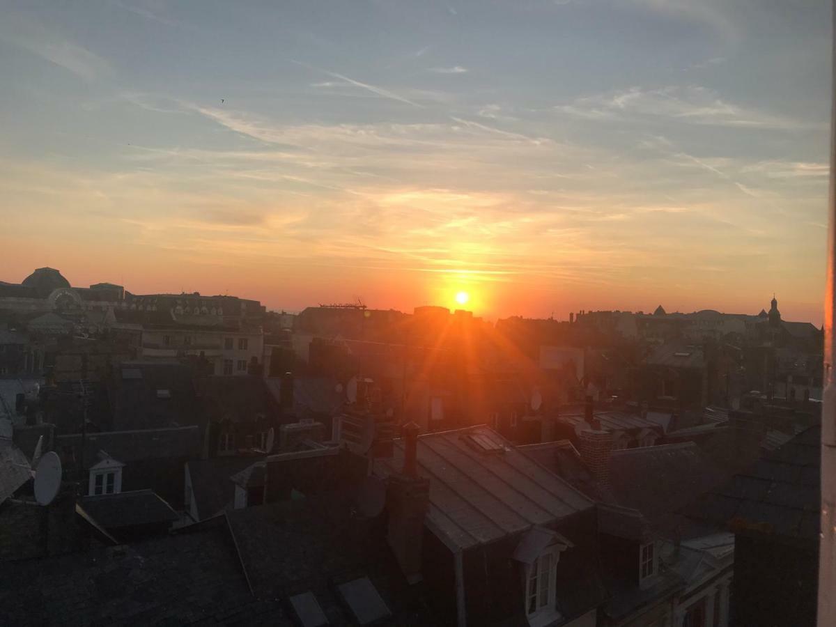 Le Cocooning T2 Renove Et 5Min A Pied De La Mer Au Coeur De Trouville Eksteriør bilde